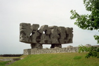 Majdanek Monument