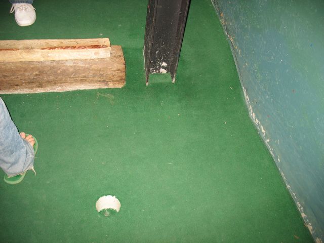 H Hole 8, part two