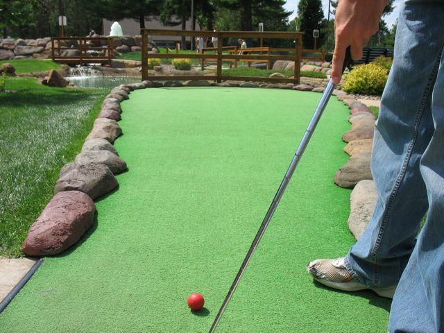 The length of W hole 1 - Alex leads
