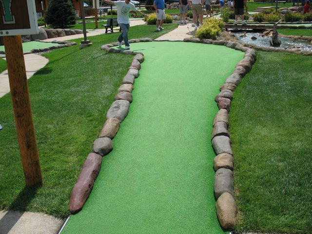 W Hole 4