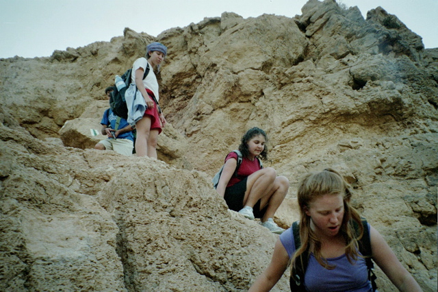 Itzik, Aylana, Maya, Ruth climb in Nahal Gov