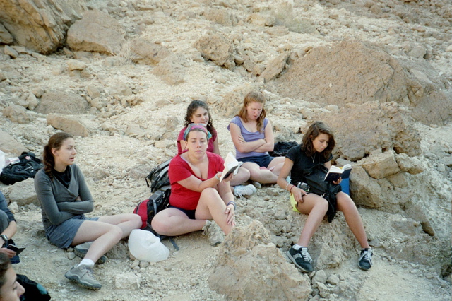 Ilana, Rachel, Maya, Ruth, Sarah daven at Nahal Gov