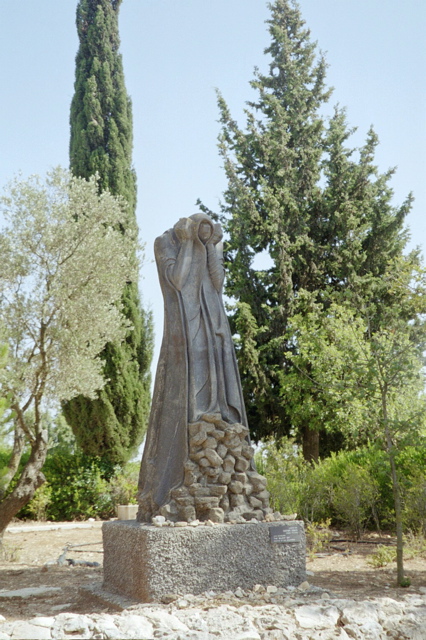 A sculpture at Yad Vashem