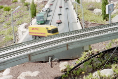 Mini DHL Truck