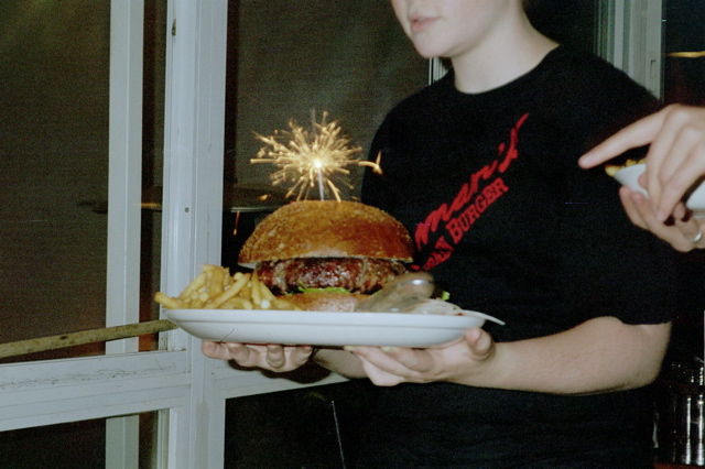 The Sumoburger - 1 Kilo [2.2 Pounds] of Beef
