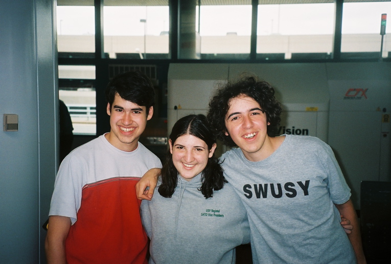 Daniel, Lia, Nathan