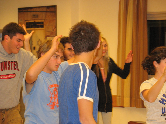 The front-side dancers