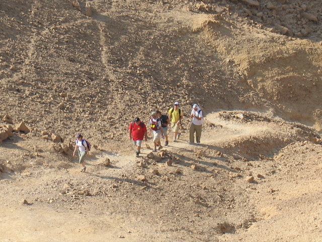 Aviva, Andy, Matan, Yael, Mike, David all hiking on the blue-trail