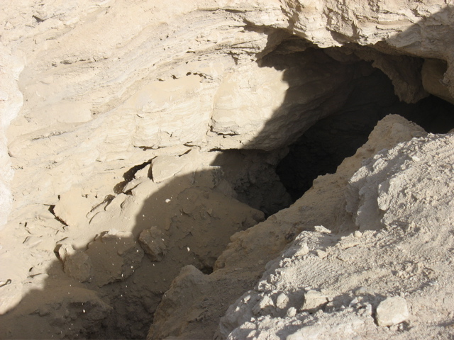 Crevice!